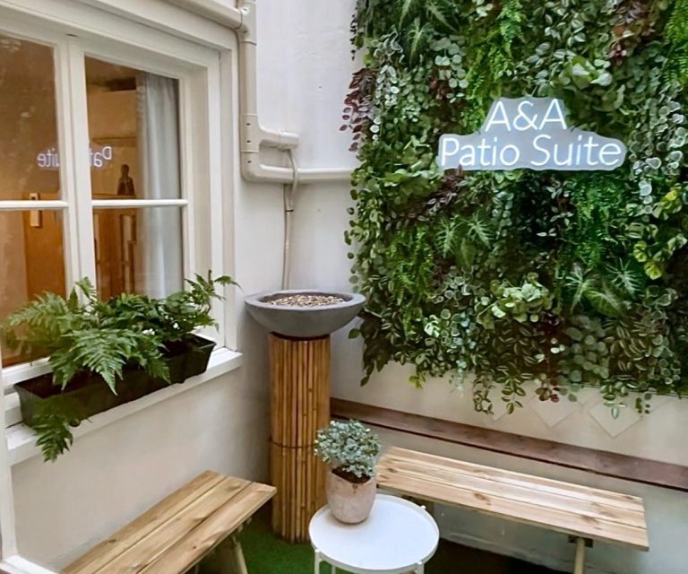 A&A Patio suite private outdoor patio